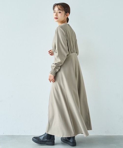 mil(ミル)の「配色サテンパイピングワンピース【585130】(ワンピース・レディース・ダークブラウン/ブラック/グレイッシュベージュ・XS/S)」の15枚目の写真