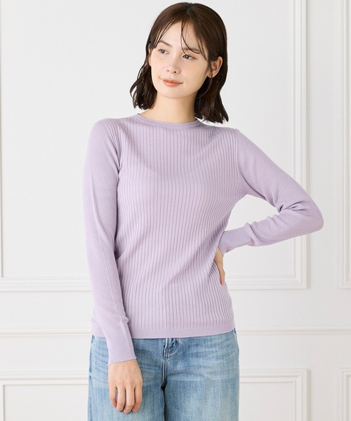 INED（イネド）の「ホールガーメント クルーネックリブニット《Cuoo》（ニット/セーター・レディース・ラベンダー/ダークブラウン/ブラック/グレイッシュベージュ/ブルーグレー/グレー系その他・9号/11号）」の6枚目の写真