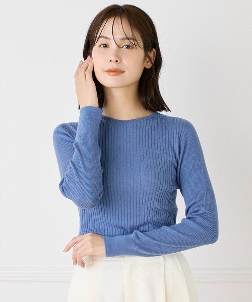 INED（イネド）の「ホールガーメント クルーネックリブニット《Cuoo》（ニット/セーター・レディース・ラベンダー/ダークブラウン/ブラック/グレイッシュベージュ/ブルーグレー/グレー系その他・9号/11号）」の3枚目の写真