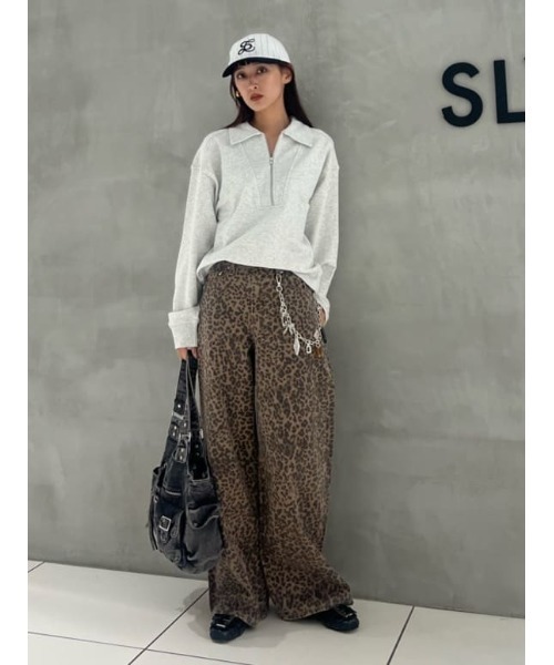 THROW by SLY（スローバイスライ）の「THROW ZIP COLLAR SW TOPS ジップ カラー スウェット トップス 秋服 冬服　トレーナー（スウェット・レディース・杢グレー/ブラック・FREE）」の9枚目の写真