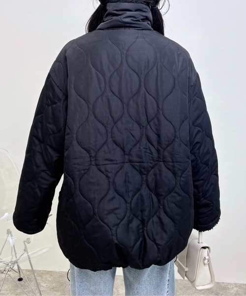 INGNI（イング）の「襟ボアキルティングブルゾン（ブルゾン・レディース・ブラック×ブラック/アイボリー・M）」の9枚目の写真