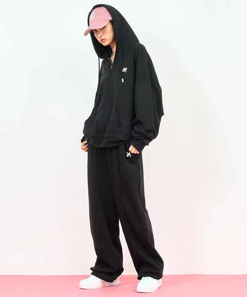 ANAP(アナップ)の「ラウンジウェア 裏毛 ドロストパンツ【ジュニアお揃い】【親子お揃い】(スウェットパンツ・レディース・ピンク/ブラック/グレー・M/L)」の5枚目の写真