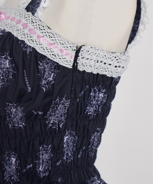 AVENCHUMU（アバンチュウム）の「Skull illustration print cami tops（キャミソール・レディース・ピンク/ホワイト/ブラック・FREE/XS）」の18枚目の写真