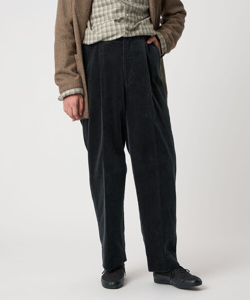 Steven Alan（スティーブンアラン）の「＜Steven Alan＞ 8W コーデュロイ アウト ワンプリーツ スラックス（スラックス・メンズ・オフホワイト/ブラック/ダークグレー/ダークブラウン・S/M/L/XL）」の11枚目の写真