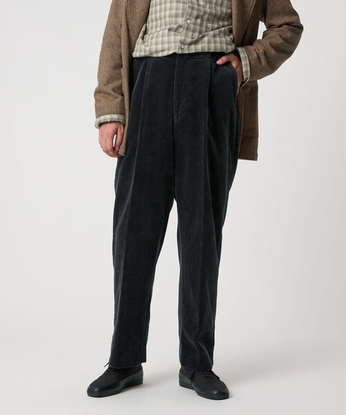 Steven Alan（スティーブンアラン）の「＜Steven Alan＞ 8W コーデュロイ アウト ワンプリーツ スラックス（スラックス・メンズ・オフホワイト/ブラック/ダークグレー/ダークブラウン・S/M/L/XL）」の12枚目の写真