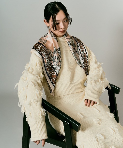 W:Huku(フーク)の「ポイントフリンジ ショート丈 ニット セーター / Pointed Fringe Short Knit(ニット/セーター・レディース・チャコール/アイボリー/ブラック・FREE)」の10枚目の写真
