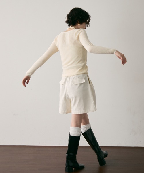 Trish（トリッシュ）の「ホルターネックカーディガン風ニットプルオーバー（ニット/セーター・レディース・チャコールグレー/アイボリー・FREE）」の15枚目の写真