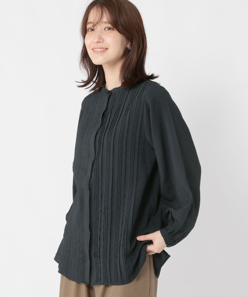 studio CLIP（スタディオクリップ）の「インドランダムタックシャツ《オケージョン2025AW》（シャツ/ブラウス・レディース・ブラック/アイボリー・FREE）」の10枚目の写真