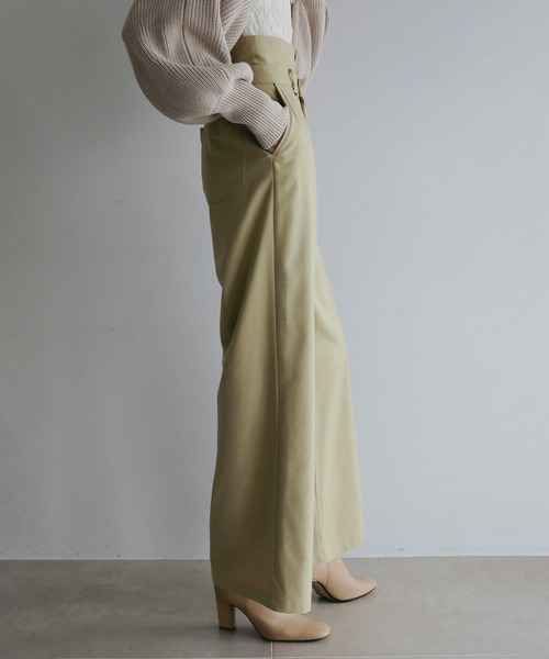 MANOF(マノフ)の「HIGH WAIST BARREL PANTS(その他パンツ・レディース・イエロー/ブラウン/チャコールグレー・S/M)」の20枚目の写真