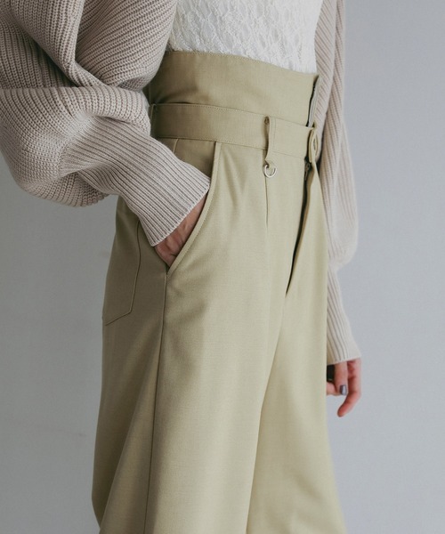 MANOF(マノフ)の「HIGH WAIST BARREL PANTS(その他パンツ・レディース・イエロー/ブラウン/チャコールグレー・S/M)」の22枚目の写真