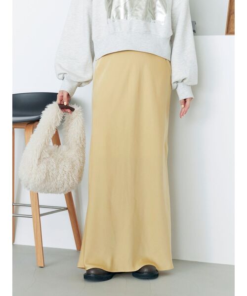 Ungrid（アングリッド）の「サテンフレアスカート（スカート・レディース・イエロー/アイボリー/ブラック・SMALL/MEDIUM）」の16枚目の写真