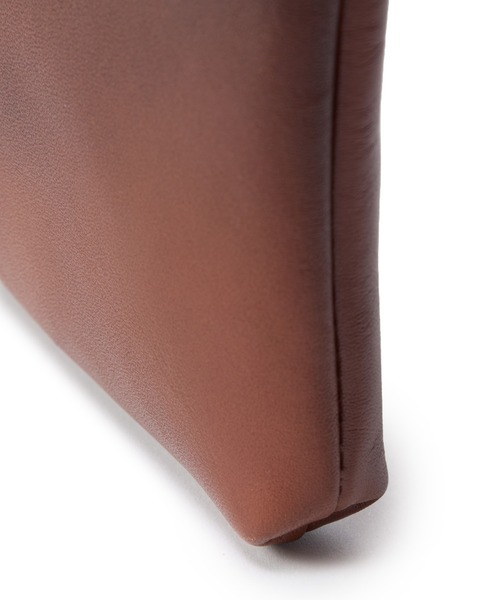 MEN'S BIGI（メンズビギ）の「【SEEKER/シーカー】別注 2wayクラッチ&ショルダーバッグ（ショルダーバッグ・メンズ・グレー/キャメル・FREE）」の20枚目の写真