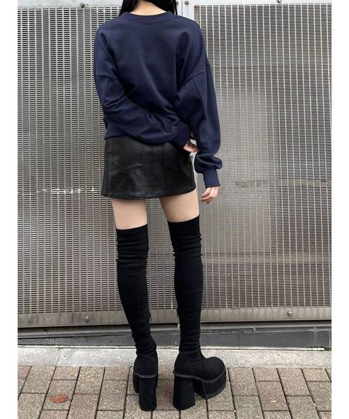 EMODA（エモダ）の「ハートロゴオーバースウェットプルオーバー（スウェット・レディース・ネイビー/ブラック/グレー・FREE）」の16枚目の写真