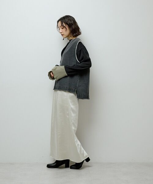 Green Parks(グリーンパークス)の「フリンジ付きデニムベスト(ベスト・レディース・ブラウン/ブラック・FREE)」の4枚目の写真