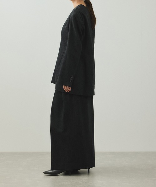 ADAM ET ROPE'(アダムエロペ)の「【EMOELLE】ウールコットン2タックスカート(スカート・レディース・チャコールグレー/ベージュ系その他・36/38)」の6枚目の写真