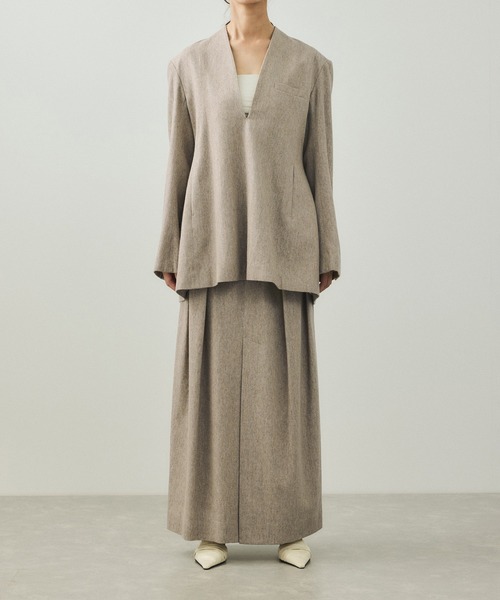 ADAM ET ROPE'(アダムエロペ)の「【EMOELLE】ウールコットン2タックスカート(スカート・レディース・チャコールグレー/ベージュ系その他・36/38)」の10枚目の写真