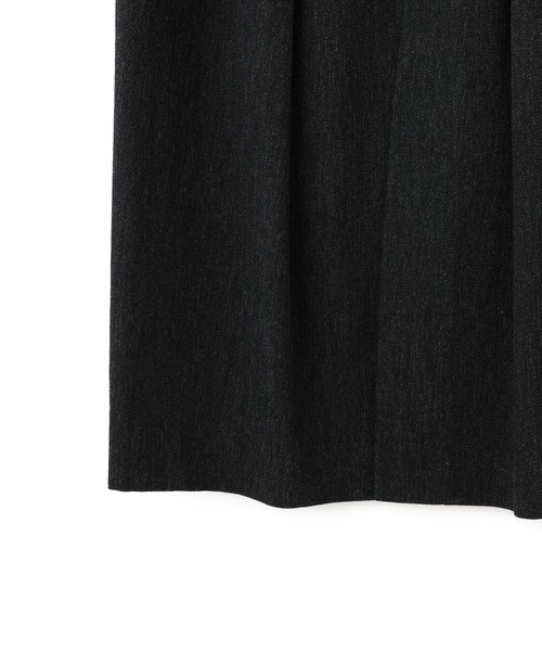 ADAM ET ROPE'(アダムエロペ)の「【EMOELLE】ウールコットン2タックスカート(スカート・レディース・チャコールグレー/ベージュ系その他・36/38)」の17枚目の写真