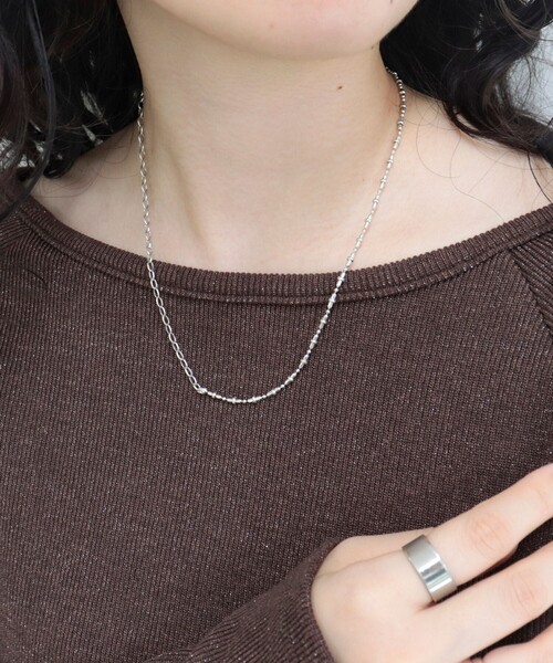 fredy emue（フレディエミュ）の「ハートフックネックレス（ネックレス・レディース・ゴールド/シルバー・FREE）」の4枚目の写真