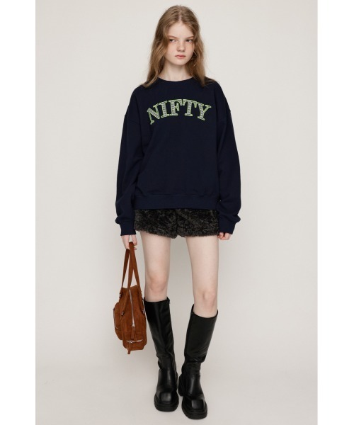 SLY（スライ）の「【ZOZO限定カラーあり】APPLIQUE LOGO SW TOPS アップリケ ロゴ スウェット トップス 秋服 冬服　トレーナー（スウェット・レディース・杢グレー/ブラウン/レッド/ネイビー/ブラック・FREE）」の6枚目の写真