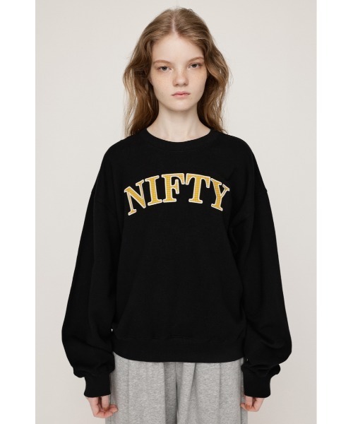 SLY（スライ）の「【ZOZO限定カラーあり】APPLIQUE LOGO SW TOPS アップリケ ロゴ スウェット トップス 秋服 冬服　トレーナー（スウェット・レディース・杢グレー/ブラウン/レッド/ネイビー/ブラック・FREE）」の16枚目の写真