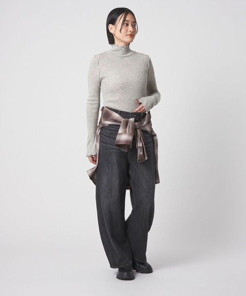 A DAY IN THE LIFE UNITED ARROWS(アデイインザライフユナイテッドアローズ)の「リブ ラメメロー ハイネックニット <A DAY IN THE LIFE>(ニット/セーター・レディース・ブラック/モカ/ライトグレー/ベージュ/その他1・FREE)」の8枚目の写真