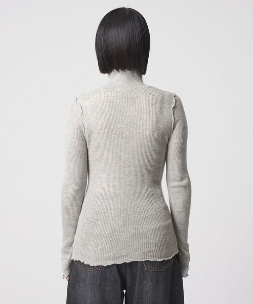 A DAY IN THE LIFE UNITED ARROWS(アデイインザライフユナイテッドアローズ)の「リブ ラメメロー ハイネックニット <A DAY IN THE LIFE>(ニット/セーター・レディース・ブラック/モカ/ライトグレー/ベージュ/その他1・FREE)」の14枚目の写真
