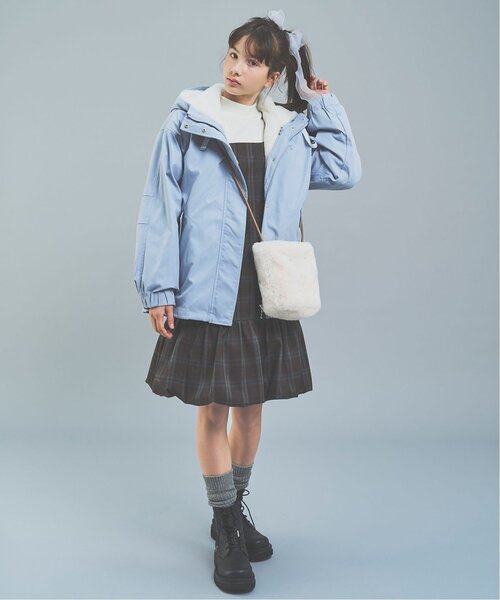 pom ponette junior(ポンポネットジュニア)の「フェイクファーミニショルダーバッグ(ショルダーバッグ・キッズ・ブルーグレー/ライトピンク/アイボリー・F)」の15枚目の写真