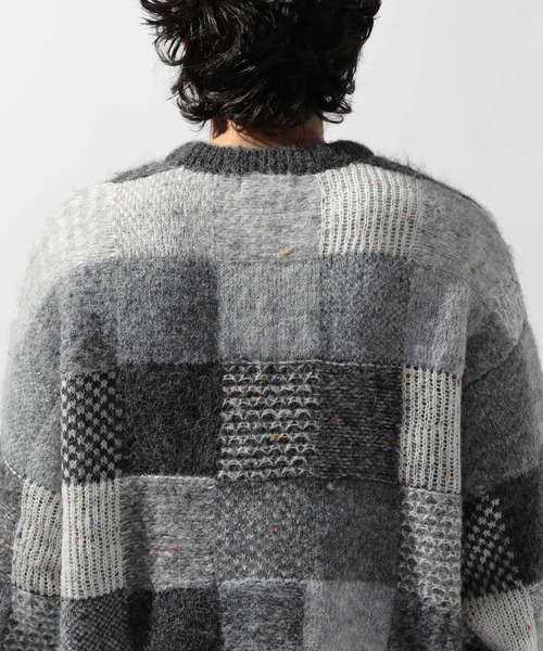 niko and...(ニコアンド)の「ブロックチェックニットプルオーバー(ニット/セーター・メンズ・チャコール/ブラウン・MEDIUM/LARGE)」の17枚目の写真