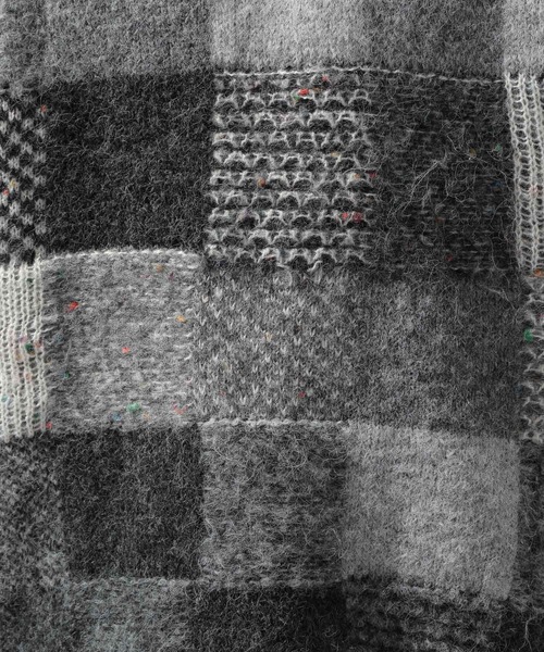 niko and...(ニコアンド)の「ブロックチェックニットプルオーバー(ニット/セーター・メンズ・チャコール/ブラウン・MEDIUM/LARGE)」の21枚目の写真