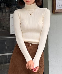 シンプルタートルニット