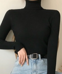 シンプルタートルニット