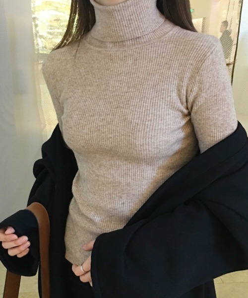 Teem Store（チームストア）の「シンプルタートルニット（ニット/セーター・レディース・ブラック/ブルー/グレー/アイボリー・F）」の10枚目の写真