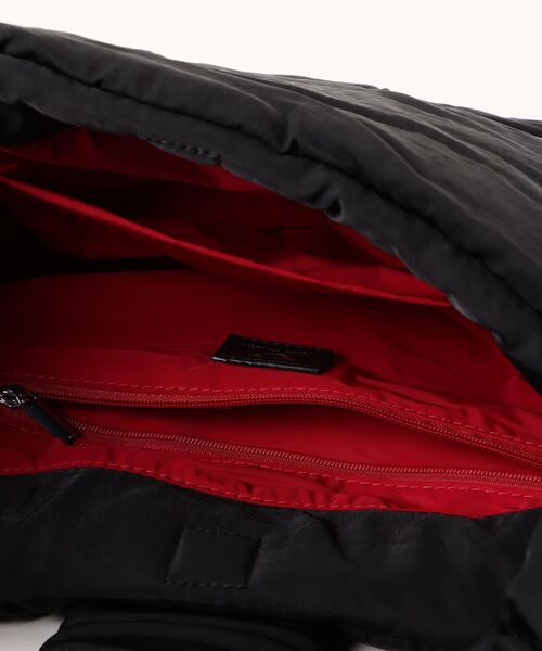 U(ユー)の「Nuage【ニュアージュ】リボントートバッグ(トートバッグ・レディース・ブラウン/ゴールド/ブラック・FREE)」の11枚目の写真