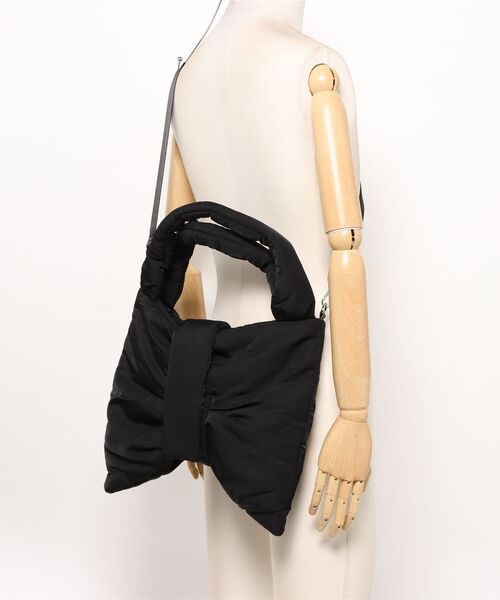 U(ユー)の「Nuage【ニュアージュ】リボントートバッグ(トートバッグ・レディース・ブラウン/ゴールド/ブラック・FREE)」の14枚目の写真