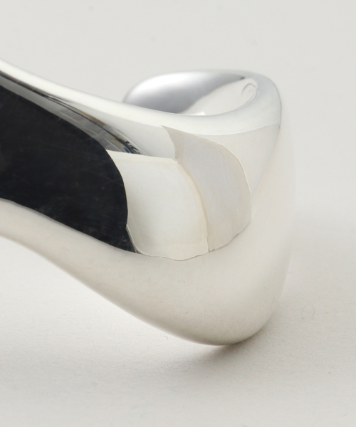 PHILIPPE AUDIBERT（フィリップ オーディベール）の「PHILIPPE AUDIBERT/フィリップ・オーディベール バングル BRS6626:AR（バングル/リストバンド・レディース・シルバー・FREE）」の8枚目の写真