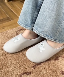 シューズ ルームシューズ/スリッパ 刺繍」に該当するファッション通販