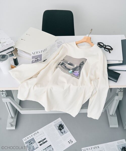 YECCA VECCA（イェッカヴェッカ）の「Whippi&WrappiプリントロンTee②（Tシャツ/カットソー・レディース・アイボリー/チャコールグレー・FREE）」の4枚目の写真