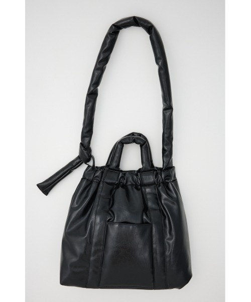 SLY（スライ）の「PUFFER SHOULDER BIG BAG ナイロン ショルダー ビッグバッグ 秋服 冬服（ショルダーバッグ・レディース・ブラック/ブラウン・FREE）」の2枚目の写真