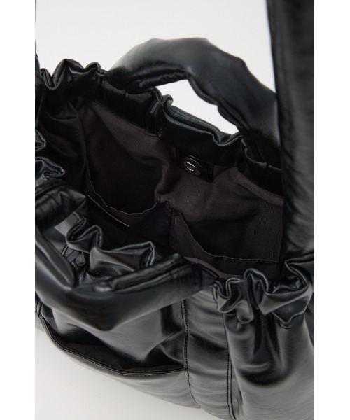 SLY（スライ）の「PUFFER SHOULDER BIG BAG ナイロン ショルダー ビッグバッグ 秋服 冬服（ショルダーバッグ・レディース・ブラック/ブラウン・FREE）」の11枚目の写真