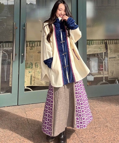 チャイハネ（チャイハネ）の「【チャイハネ】カラカパフードジャケット（その他アウター・レディース・グリーン/レッド/ホワイト・FREE）」の8枚目の写真