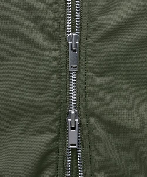 MUSINSA STANDARD(ムシンサスタンダード)の「特大MA-1ボンバージャケット【カーキ】(ブルゾン・メンズ・その他・MEDIUM/LARGE/X-LARGE/XX-LARGE)」の7枚目の写真