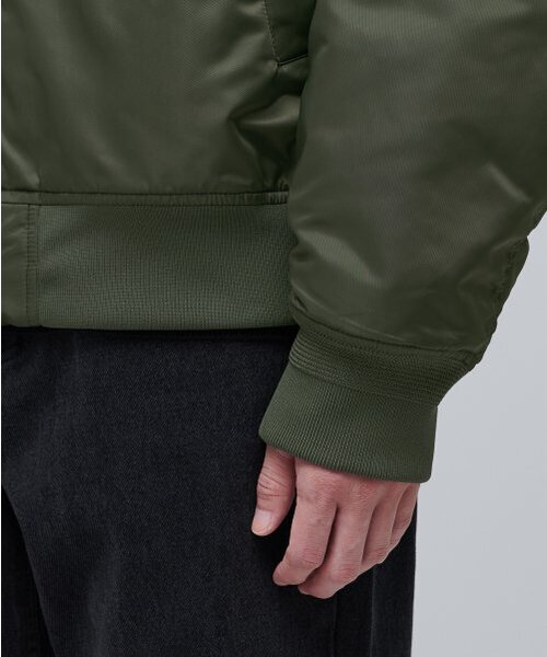 MUSINSA STANDARD(ムシンサスタンダード)の「特大MA-1ボンバージャケット【カーキ】(ブルゾン・メンズ・その他・MEDIUM/LARGE/X-LARGE/XX-LARGE)」の9枚目の写真