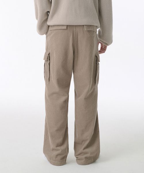 MUSINSA STANDARD（ムシンサスタンダード）の「コーデュロイパラシュートカーゴパンツ[ライトベージュ]（その他パンツ・メンズ・その他・40/38/42/36/27/28/29/34/32/30/31/33/26）」の2枚目の写真