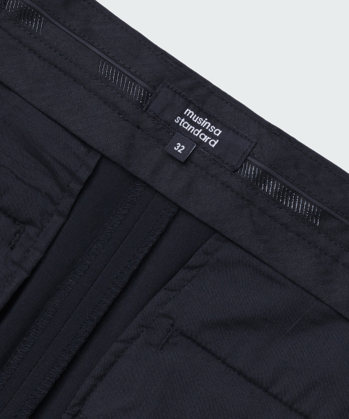 MUSINSA STANDARD(ムシンサスタンダード)の「【クールタンダード】ワイドヒドゥンバンディングスラックス【ネイビー】(スラックス・メンズ・その他・40/38/42/36/34/32/30/31/33/26/27/28/29)」の6枚目の写真