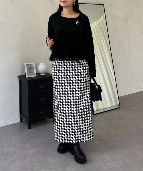 prose verse（プロズヴェール）の「スーパーストレッチ起毛チェックナロースカート（スカート・レディース・ブラック系その他・MEDIUM/PL/PM/LARGE）」の13枚目の写真