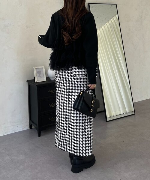 prose verse（プロズヴェール）の「スーパーストレッチ起毛チェックナロースカート（スカート・レディース・ブラック系その他・MEDIUM/PL/PM/LARGE）」の18枚目の写真