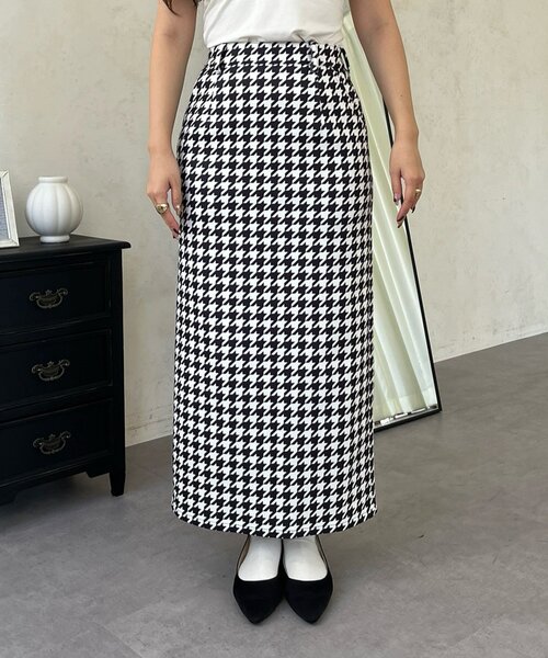 prose verse（プロズヴェール）の「スーパーストレッチ起毛チェックナロースカート（スカート・レディース・ブラック系その他・MEDIUM/PL/PM/LARGE）」の20枚目の写真