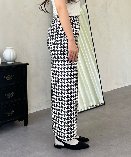 prose verse（プロズヴェール）の「スーパーストレッチ起毛チェックナロースカート（スカート・レディース・ブラック系その他・MEDIUM/PL/PM/LARGE）」の21枚目の写真