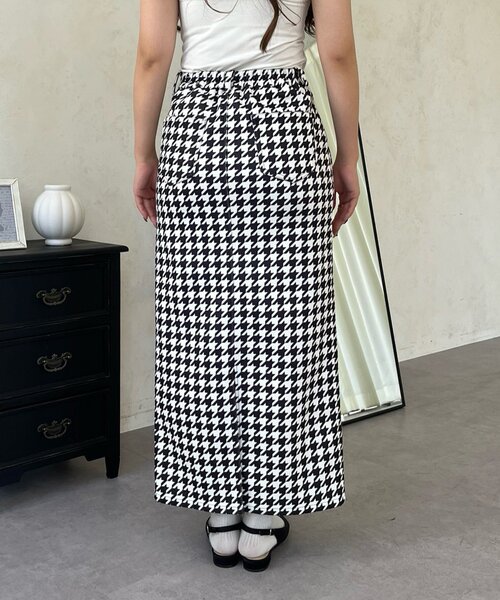 prose verse（プロズヴェール）の「スーパーストレッチ起毛チェックナロースカート（スカート・レディース・ブラック系その他・MEDIUM/PL/PM/LARGE）」の22枚目の写真