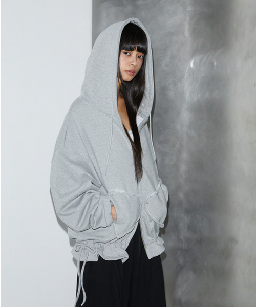 ROSEFRANTZ（ロゼフランツ）の「Heart Pocket Hood Zip-up [Gray]（パーカー・レディース・アッシュグレー・OS）」の6枚目の写真